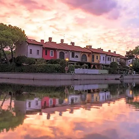 Super With Private Pool In Isola Albarella Szálloda Rosolina