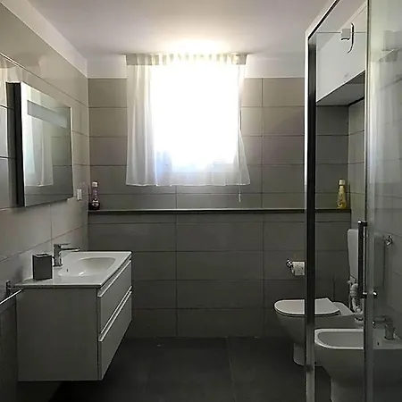 Super With Private Pool In Isola Albarella فندق