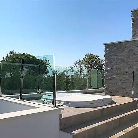 Super With Private Pool In Isola Albarella 2* روسولينا